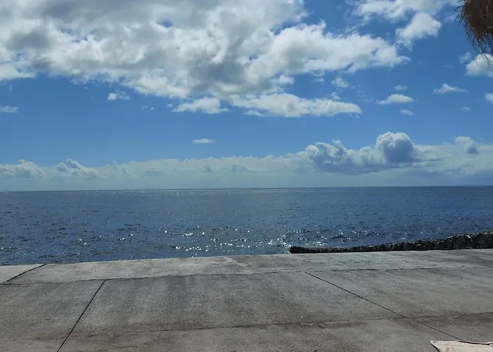 Casa Flor De Laranjeira Faial da Terra