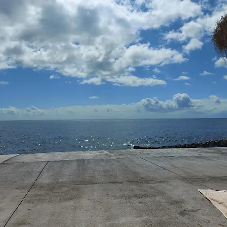 Casa Flor De Laranjeira Faial da Terra